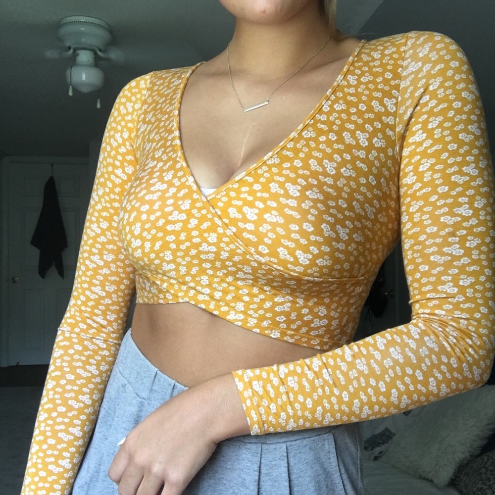 Floral Long Sleeve Crop Top